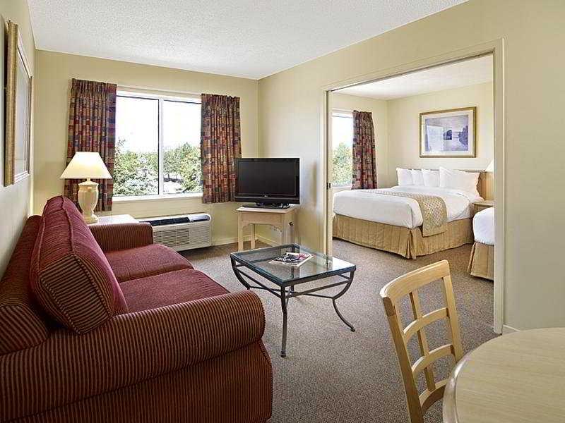 Towneplace Suites By Marriott Mississauga-Airport Corporate Centre Ruang foto